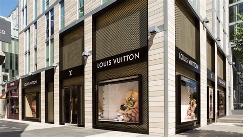 louis vuitton in washington dc